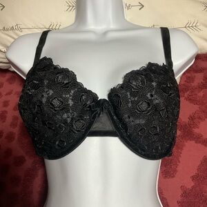 Victoria’s Secret Very Sexy Push Up with Padding Black Lace Bra 38DD
